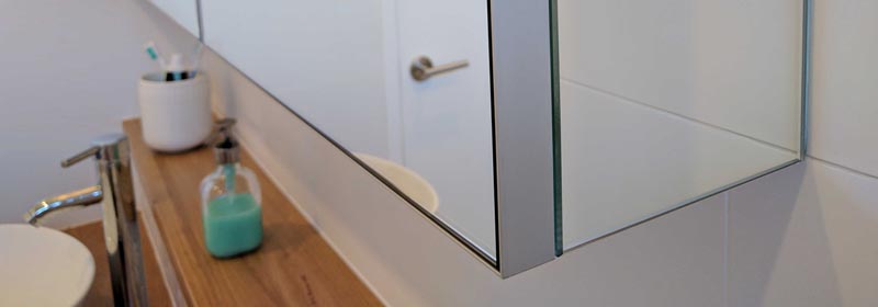 Close up of aluminium framing 50/01 profile