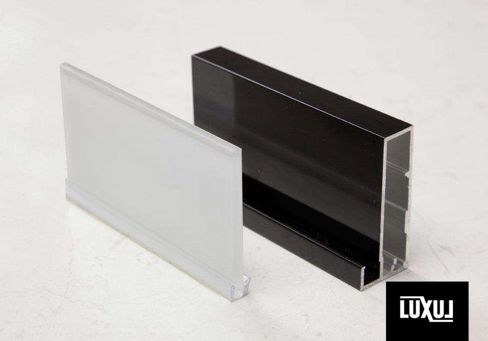 Superwhite Safety Glass Aluminium Door Insert